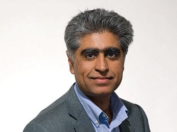 A portrait of <b>Sunil Chopra</b>. - small-d-sunil-chopra