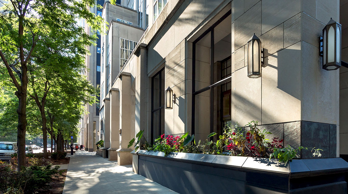 A side view of Wieboldt Hall on Northwestern University's downtown Chicago campus on E Superior St. 