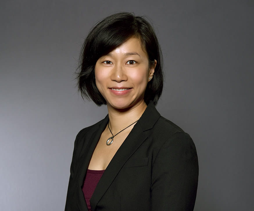 Portrait of Cynthia Wang, Faculty at the Kellogg School of Management