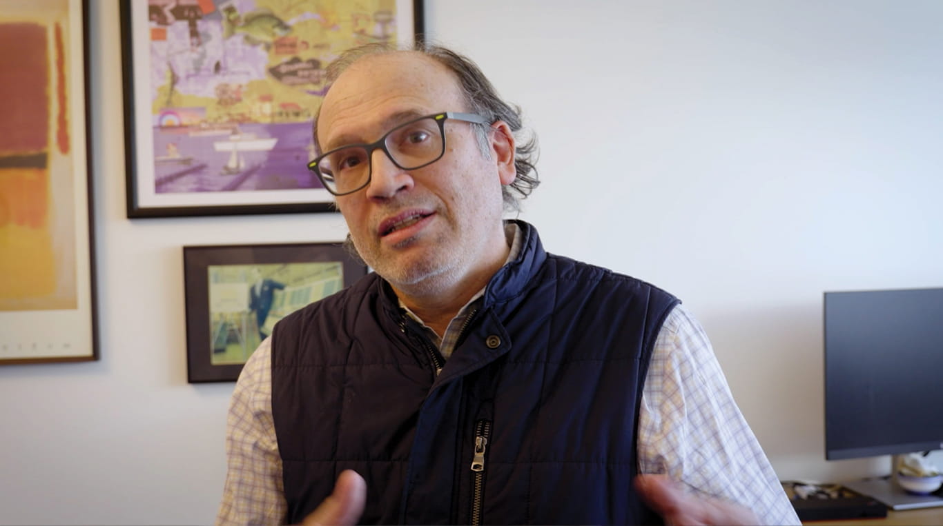 Professor Jose Liberti explains why facing challenge is good for MBA students. 