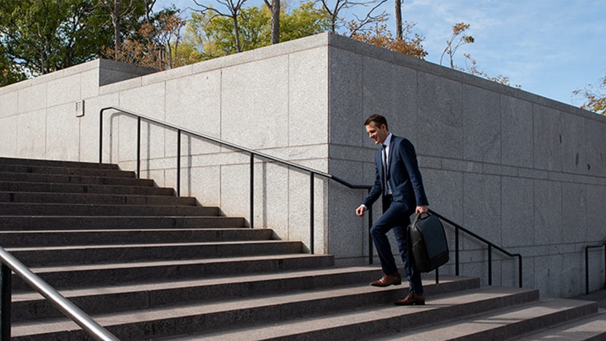 Kellogg alumni share their experiences recruiting during the spring of 2020 and advice to students on how to stay resilient.