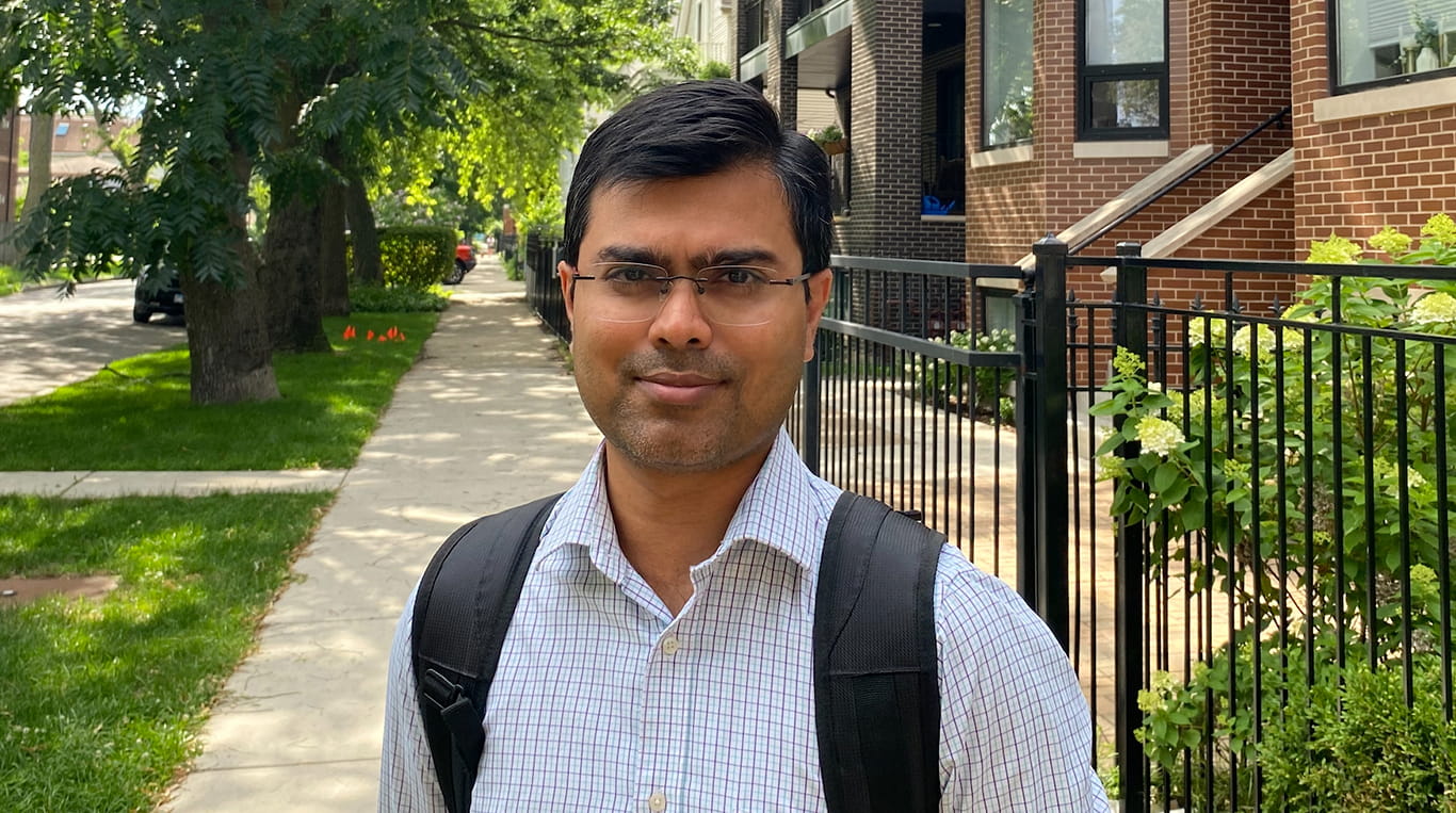  Hirak Buch ’26 is a student in the Evening & Weekend MBA at Kellogg in downtown Chicago