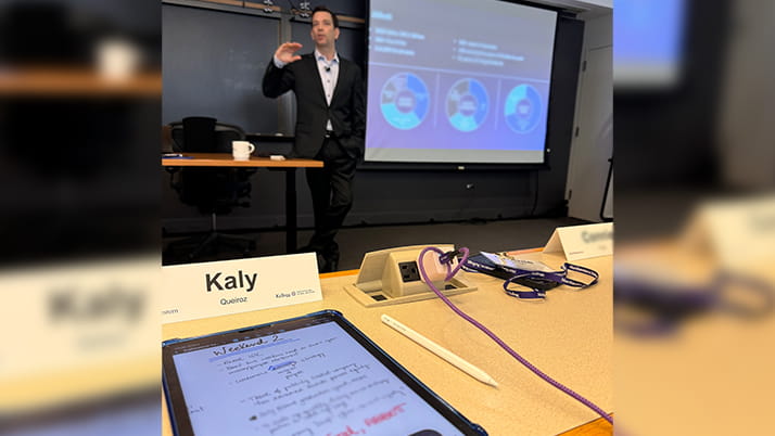 Learning with some of the best business minds. A picture in a classroom during Kaly Queiroz Executive MBA Program