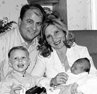 Scott Pape TMP '00 and his family