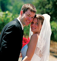 Mike McLaughlin '01 married Brandy Bridges on July 29. 